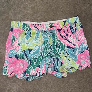 Lilly Pulitzer size 2 buttercup shorts